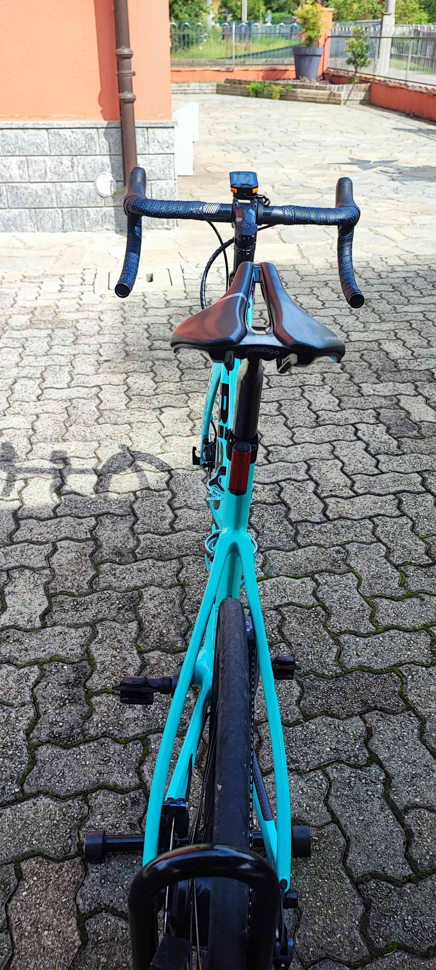 Bianchi Aria e -rood